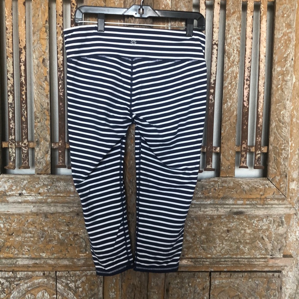 ATHLETA NAVY & WHITE STRIPE CAPRI LEGGINGS LARGE - Picture 4 of 6